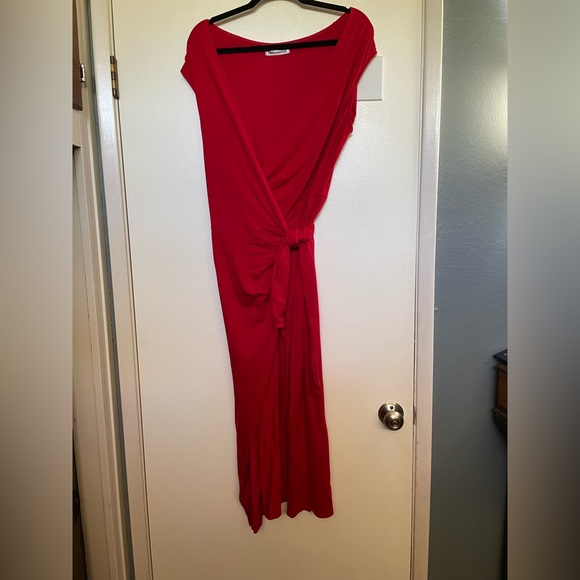 NWOT Reformation “sage” dress in red - Picture 5 of 6